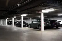 Carlyle Hotel - parking