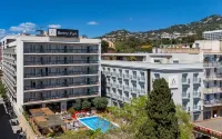 Aqua Hotel Bertran Park