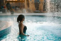 Holiday Inn Express & Suites BARRIE by IHG - バスタブ
