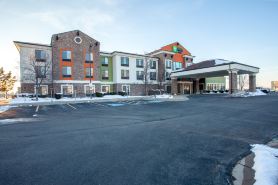 Holiday Inn Express & Suites LOGAN by IHG
