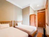 Mangu Living near Bandara Adi Soemarmo Solo RedPartner Hotels in Ngemplak