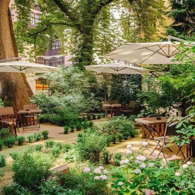 Hotel Noir Các khách sạn gần Khu Prague 02