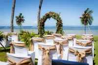 Outrigger Fiji Beach Resort - Beach