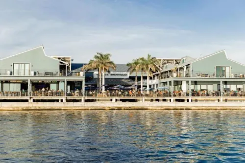 Fishermens Village Resort - bar