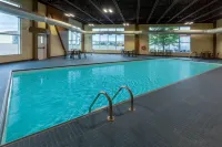 Microtel Inn & Suites by Wyndham Timmins - Pools