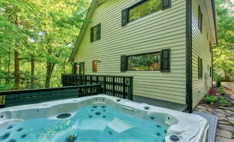 Paws A While - Hot Tub, Pool Table, Firepit