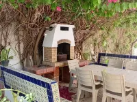 Charming 600sqm Villa With a Large Garden & Pool Hotels in Soukra