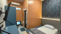 Puri 7 Guest House - Homestays