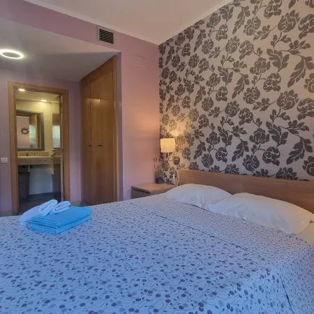 Apartment with Terrace in Lloret de Mar – Only 200m from Fenals Beach