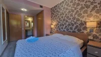 Apartment with Terrace in Lloret de Mar – Only 200m from Fenals Beach - Condos