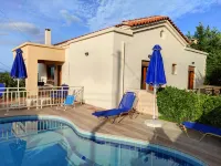 Villa Stefanos, Sea View, Private Pool, Near Sea - Huvilat
