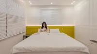 Pohang Etoile Poolvilla - balcony
