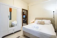 Jeannette's Seaside Getaway - Kalamata Urban Gem - 2 ดาว