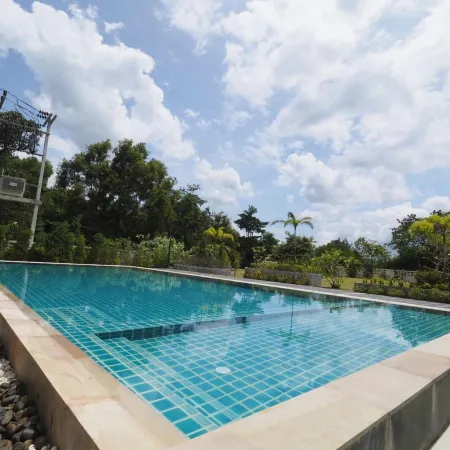 Sea Mountain Khanom Hotel