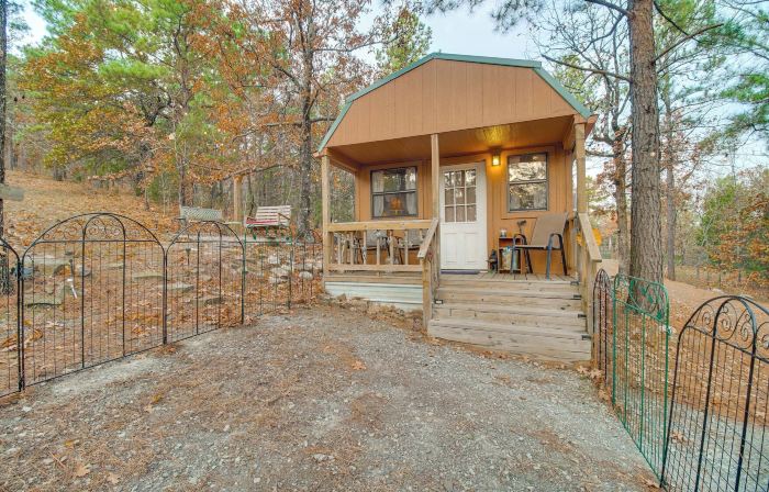 Hike the Ouachitas! Remote Mtn Hideaway w/ Trails