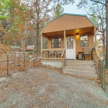 Hike the Ouachitas! Remote Mtn Hideaway w/ Trails