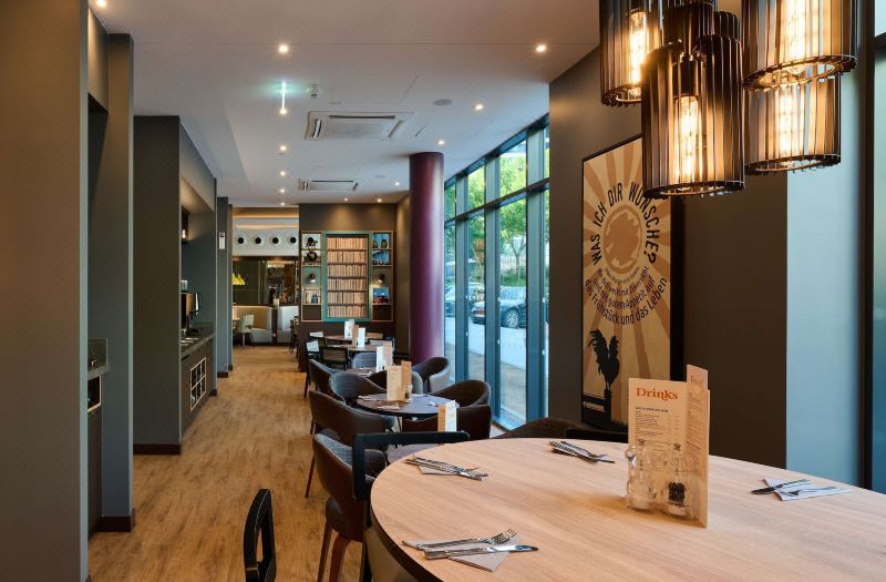 Premier Inn Frankfurt Eschborn photo 2