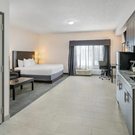 Park Inn by Radisson Edmonton Airport