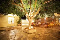 Elpida Village - Boutique