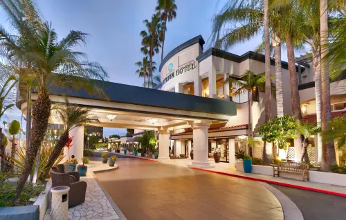 Atrium Hotel Orange County - 3 Sao