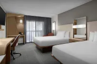 Courtyard Dallas DFW Airport North/Irving - Kolam Renang