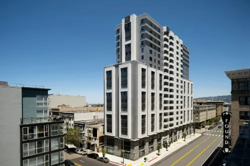 AC Hotel Oakland Downtown - parking