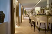 Badischer Hof - Baden Baden - Leonardo Limited Edition - bar