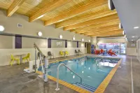 Home2 Suites by Hilton Plymouth Minneapolis - parking