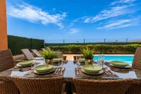 GuestReady - Luxury Villa with Private Pool - Villaer
