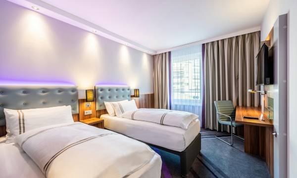 Premier Inn Duesseldorf City Centre hotel
