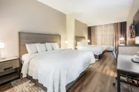Red Roof Plus+ & Suites Birmingham - Bessemer - parking