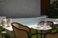 On Residence - Romantic