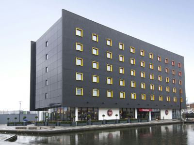 Premier Inn Walsall Town Centre