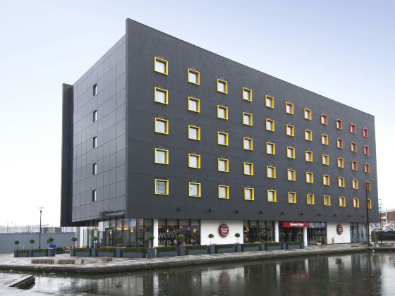 Premier Inn Walsall Town Centre