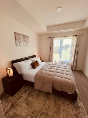 2BR, 2BA moderne près de Brock et Niagara - 3 étoiles