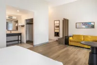 Hampton Inn & Suites Riverside/Corona East - Pools