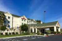 Hilton Garden Inn Gilroy فنادق في Gilroy