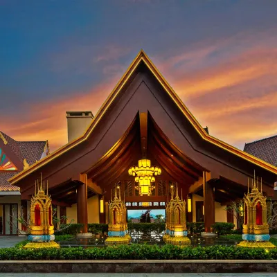 Sanya Ocean Sonic Banling Hotspring Resort Hoteles cerca de Luobi Cave