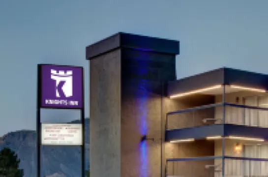 ナイツ イン レイク シティ のホテル