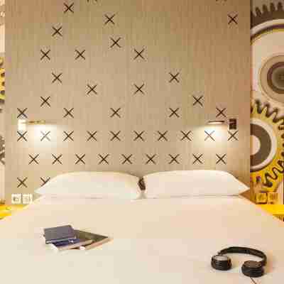 Ibis Styles Besancon Rooms