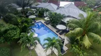 Dream Estate Resort - Pools