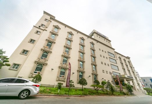 대구 동촌유원지 갤러리호텔 전경