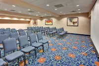 Holiday Inn Express & Suites Detroit-Novi
