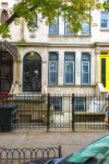 Klo Guest House Hotels in 