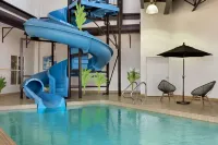 Microtel Inn & Suites by Wyndham Estevan - Family