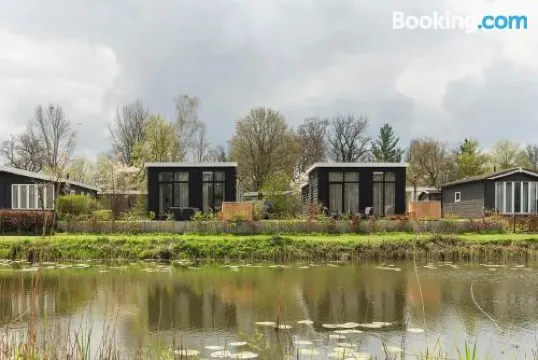 莫爾科假日公園