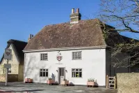 크라운 & 펀치볼 리틀 윌브라햄 호텔