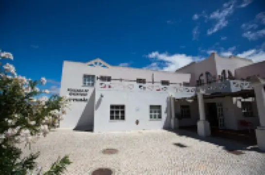 HI Portimão - Pousada de Juventude Hotel a 