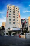فندق ارينا سبايس Hotels near مجمع اللوزي التجاري