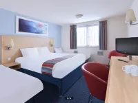 Travelodge Aberdeen Airport Hotels in Dyce